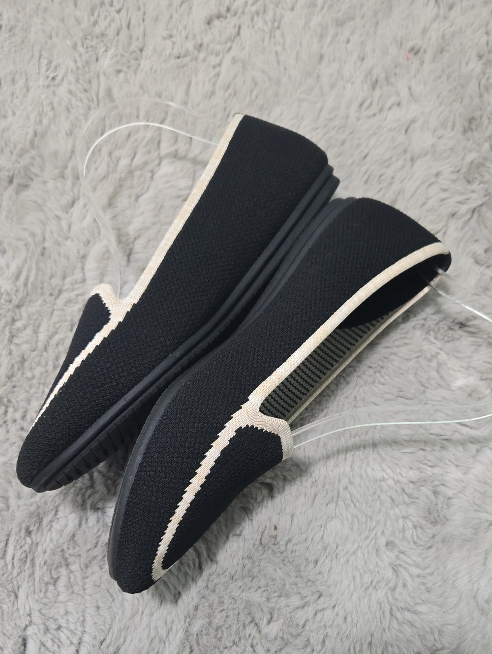 Kelly & Katie black knit pointed slip ons flat shoes size 8.5